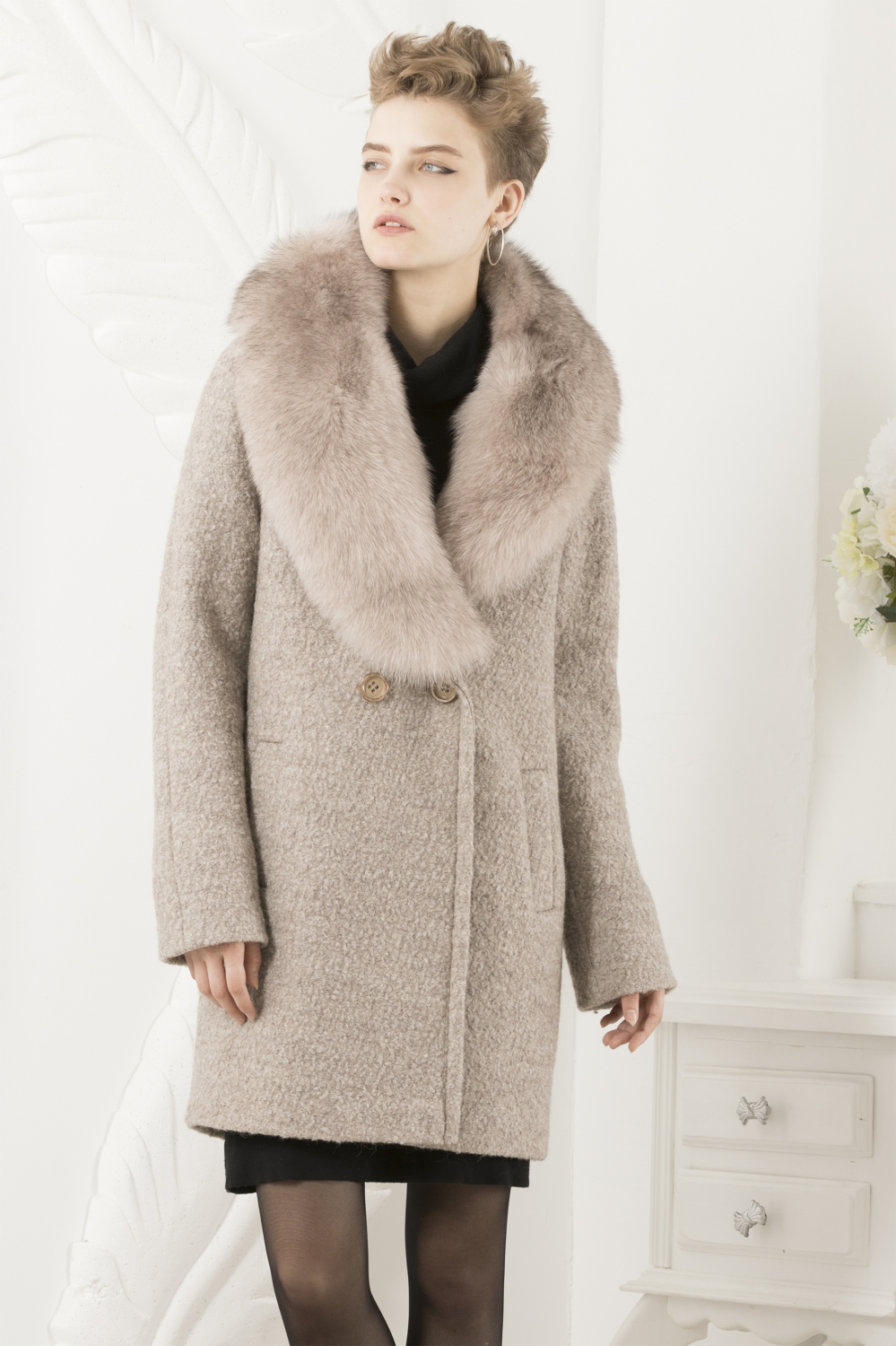 Поступление зимних пальто с натуральным мехом в магазины MARGO